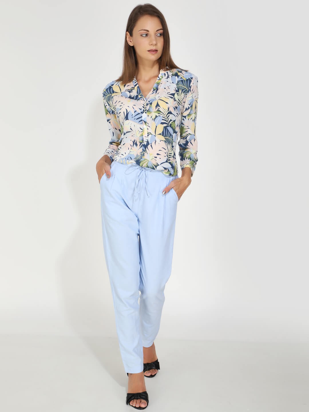 Women String Trouser In LightBlue - Young Fashion