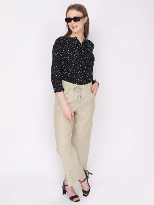 Women Linen Trouser In Beige