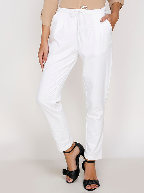 Women String Trouser In White