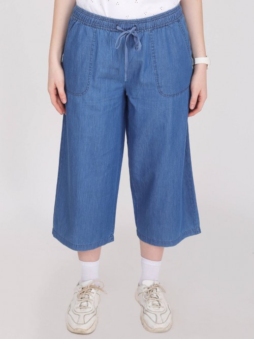 Women Denim Capris